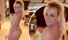 Britney Spears 'is NOT looking to cash in' on OnlyFans... despite high  demand after sharing erotic pole dance on Instagram | Daily Mail Online