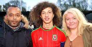 Find out everything about ethan ampadu. Bbvwxrwrra2k1m