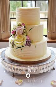 Rustic White Chocolate Ganache Wedding Cake Chocolate Wedding Cake Chocolate Ganache Cake Fresh Flower Cake