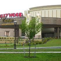 Deal yourself in at one of the best casinos in chicago! Working At Hollywood Casino Glassdoor