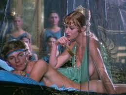 Calígula: controverso filme de 1970 estreia com nova versão no cinema