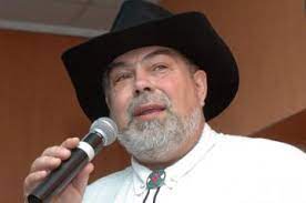 O mangaiere, o clipa de placere. Ilie Micolov Dragoste La Prima Vedere Europa Fm