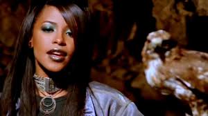 Aaliyah died in a plane crash on august 25, 2001. O5hn Ch99vugzm
