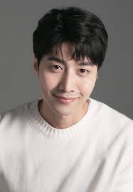 Han Jung Woo (한정우)