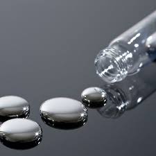 Proper manual cleanup prevents mercury powder from becoming airborne