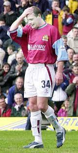 Paul Gascoigne Was The Greatest Says Former Burnley Midfielder Lancashire Telegraph Stan ternent believes that paul gascoigne, who signed for burnley for the rest of the season on a large contract, will stay to help the club's promotion bid. paul gascoigne was the greatest says