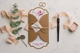 C'est l'alternative écologique idéale à une pochette plastique. Faire Part Mariage Pochette Kraft Rose Centrale Faire P