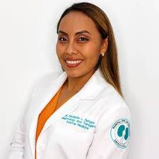 Vashti Gray's Instagram, Twitter & Facebook