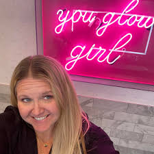 What are good day trip spots near Houston, Texas, for swimming, paddle  boating, and kayaking with clear waters and hiking options?