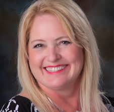 Eva Dalton's Instagram, Twitter & Facebook