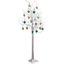 Jacki cammidge is a participant in the amazon services llc associates program, an affiliate advertising program. Fox Valley Traders Lighted White Birch Tree 6 Foot Pre Lit Artificial Twig Tree With 18 Shamrock Ornaments Multi