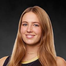 Jordyn Roberts' Canyon High School Bio