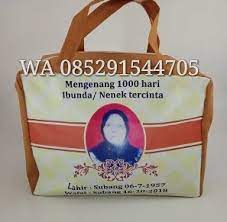 Check spelling or type a new query. Sudah Tahu Tradisi 1000 Hari Nah Inilah 10 Rekomendasi Souvenir Yang Paling Cocok Untuk Tradisi 1000 Hari