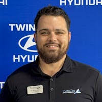 Austin Anders's Instagram, Twitter & Facebook