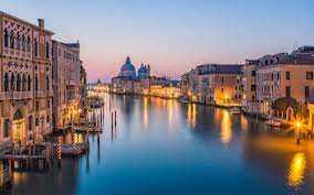 Venice At Night Grand Canal Basilica Of Santa Maria Italy 4k Ultra Hd Desktop Wallpapers For Computers In 2021 Venice Wallpaper Rome Italy Photography Europe Wallpaper