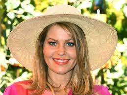 Candace Cameron Bure Is "Very Happy" to Have a "Full House Again"