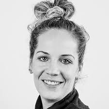 Deborah Studer's Instagram, Twitter & Facebook