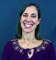 Kristen Nadeau's Instagram, Twitter & Facebook