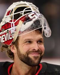 Starting in goal for the New Jersey Devils tonight: Jeremy Brodeur 👀 What  a cool moment for the Brodeur family!