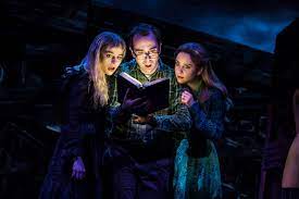 Adam dannheisser plays wacky dad charles deetz. The New Beetlejuice Musical Is Overcaffeinated Overstuffed And Virtually Charmless The Washington Post