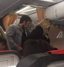 Aldığı hediye karşısında şaşkınlığını gizleyemeyen oyuncu o. Riri Nano On Twitter Can Yaman Diletta Leotta A Loyal Love The Words About Marriage Https T Co Jssyzmt9fo Canyaman Sandakon Luxvide Sandokantheseries Dilettaleotta Kabirbedi Chediociaiuti6 Sandokan Lucaargentero Blancasuarez