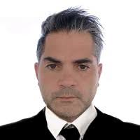 100+ Profile mit dem Suchbegriff „Giannuzzi“