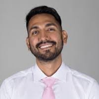 Daniel Siemann's Instagram, Twitter & Facebook