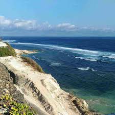 Menurutnya, sektor ritel yang menjual kebutuhan. Pantai Melasti Sejarah Keindahan Tiket Masuk