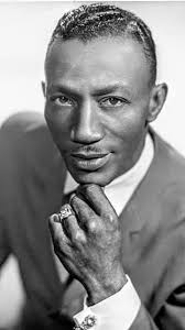 Happy 70th Birthday to Lee Horsley! Do you remember him?