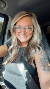 My cousin lost her dad right before the wedding, and is desperate to have a  photo of the 2 of them together. I tried chat gpt but it changed her face  too