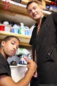 Sasha Alexander pulls out his big hard cock and Mike Maverick gets on his  knees to service it – Dirty Boy Reviews