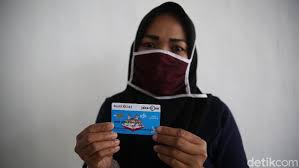 Cara mengecek status kjp plus. Kjp Plus Tahap 2 Tahun 2020 Sudah Dicairkan Klik Kjp Jakarta Go Id Kjp2
