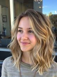 Amanda Blum's Instagram, Twitter & Facebook