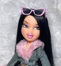 Sabina Castillo's Instagram, Twitter & Facebook