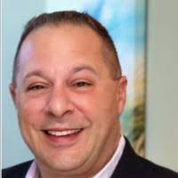 Stephen Kaspar's Instagram, Twitter & Facebook