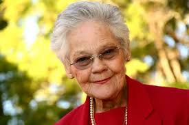 Livestock transporter and horse racing enthusiast Edna Fraser dies