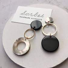 triple circle アシンメトリー ピアス or イヤリング イヤリング おしゃれ ピアス おおぶり ハンドメイド ピアス デザイン