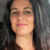 Lisa Hiemstra's Instagram, Twitter & Facebook