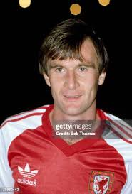 Leighton Phillips's Instagram, Twitter & Facebook