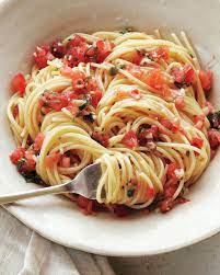 The Most Pinned Martha Stewart Recipes Of 2015 Fresh Tomato Pasta Summer Pasta Recipes Fresh Tomato Sauce