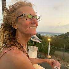 Diana Conklin's Instagram, Twitter & Facebook