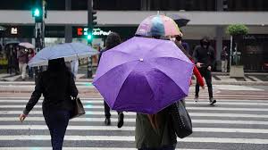 Frente fria: semana começa gelada e com chuva intensa pelo país; veja previsão