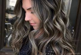 Think of this dark brown hair & caramel blonde highlights as the drink you order from your favorite coffee shop. 17 Stunning Dark Brown Hair With Blonde Highlights