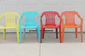Designed to live outdoors, these pieces are perfect for weathering sunlight and rain on the porch or patio. 30 Awesome Backyard Chair Ideas To Try Right Now Hometalk