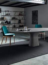 rimadesio manta met marmer blad ovaal italiaans design binnenhuisarchitect moderne eettafel marmeren blad
