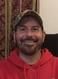 Evan Farr's Instagram, Twitter & Facebook