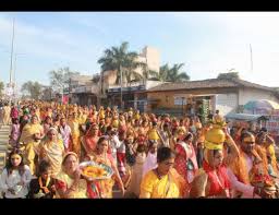 सकरी:-भव्य कलशयात्रा के साथ हुआ श्रीराम कथा महोत्सव का आगाज: महिलाओं ने सिर  पर धरे कलश, प्रभु श्रीराम के भजनों से वातावरण भक्तिमय हो गया - CG ...
