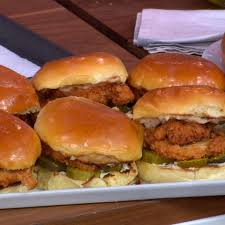 Top secret recipes unlocked by todd wilbur. How To Make A Fried Chicken Sandwich Like Popeyes At Home Gma