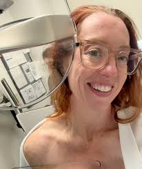 1 in 8 women. Female orthopedic surgeons. 1 in 3. That's how many of us  will be diagnosed with breast cancer in our lifetime. 💗 Early detection  saves lives