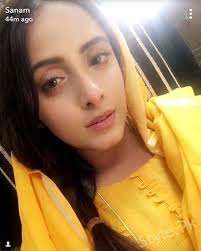 Sanam Chauhdry and Resham